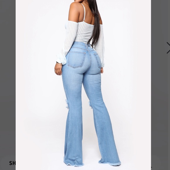 🥀DONATING 12/30 Dazed For Days Flare Jeans Distressed - Picture 2 of 6